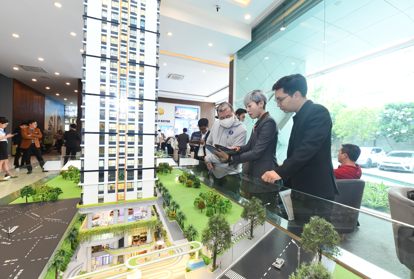 “Vượt mặt” Tp.HCM, căn hộ Bình Dương chiếm gần 50% số lượng mở bán ra thị trường phía Nam, dự báo bất ngờ từ chuyên gia- Ảnh 3.
