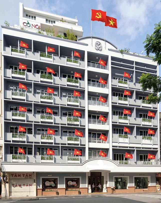 Khách sạn 'cháy phòng', tour du lịch nội địa bùng nổ dịp lễ tại TPHCM- Ảnh 1.