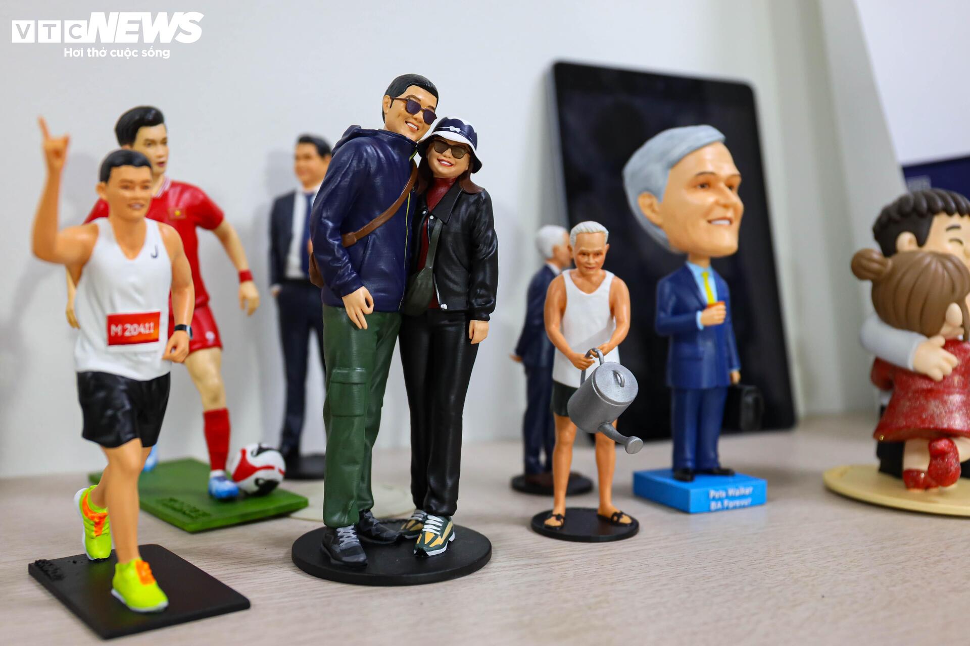 Rộ thú chơi tượng mini giống hệt người thật, giá tiền triệu- Ảnh 1.