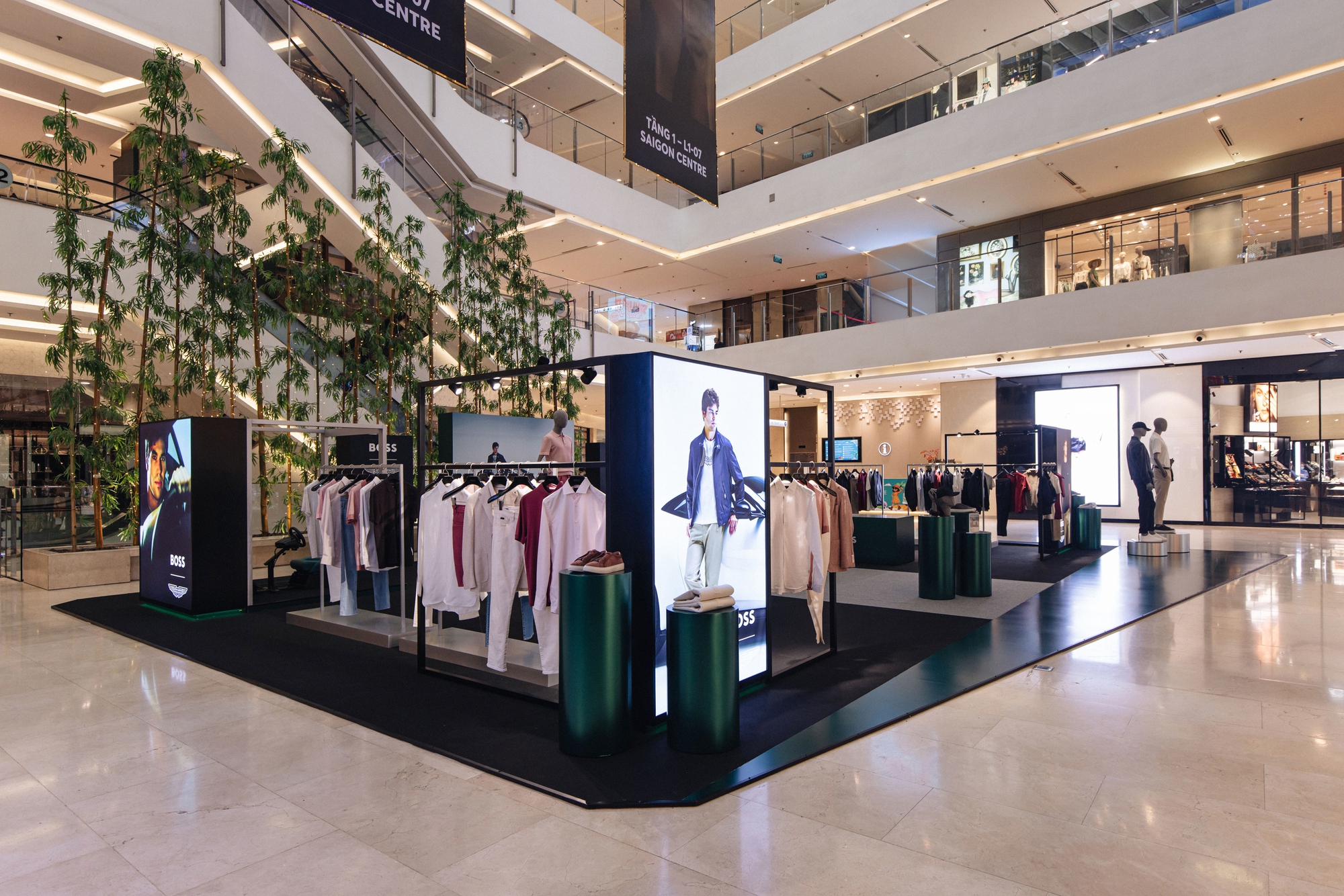 BOSS ra mắt BST BOSS x Aston Martin Xuân/Hè 2025- Ảnh 4.