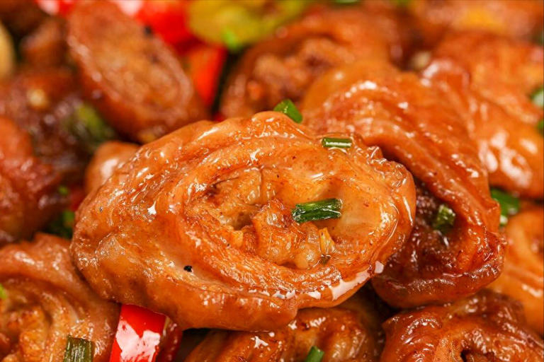 3 loại thịt là "ổ ký sinh trùng" nếu làm sạch qua quýt, nhiều người không biết vẫn đổ xô đi ăn- Ảnh 1.