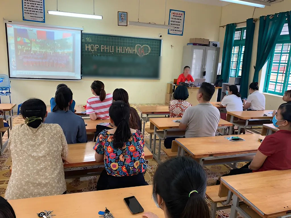 Tôi sốc vì cả tá bài ẩn danh sau họp phụ huynh: Chuyện nhỏ không hỏi thẳng, lại ôm bụng tức rồi "âm thầm" đăng lên mạng!- Ảnh 1. Tôi sốc vì cả tá bài ẩn danh sau họp phụ huynh: Chuyện nhỏ không hỏi thẳng, lại ôm bụng tức rồi "âm thầm" đăng lên mạng!- Ảnh 1.