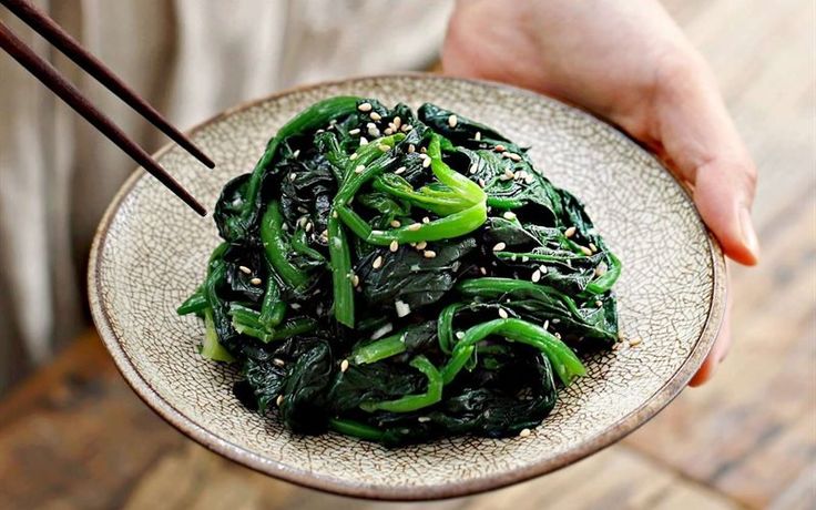 Đệ nhất phu nhân Tổng thống Pháp U75 vẫn trẻ trung: Nhìn thực đơn toàn món tăng collagen tự nhiên, Việt Nam sẵn có- Ảnh 8. Đệ nhất phu nhân Tổng thống Pháp U75 vẫn trẻ trung: Nhìn thực đơn toàn món tăng collagen tự nhiên, Việt Nam sẵn có- Ảnh 8.