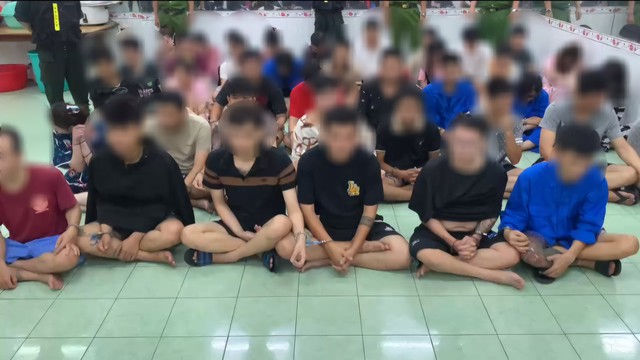 Vụ 4 tiếp viên xách ma túy về Việt Nam: Đã bắt số bị can nhiều nhất trong lịch sử- Ảnh 1.