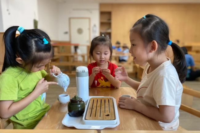 Chuyên gia nổi tiếng nói: Chỉ cần nhìn điểm này là biết hoàn cảnh sống và nền tảng giáo dục của 1 người, đó là điểm gì?- Ảnh 1. Chuyên gia nổi tiếng nói: Chỉ cần nhìn điểm này là biết hoàn cảnh sống và nền tảng giáo dục của 1 người, đó là điểm gì?- Ảnh 1.