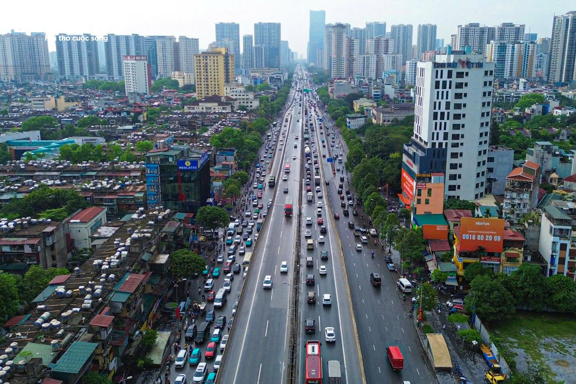 Cửa ngõ Thủ đô ùn ứ trong ngày cuối kỳ nghỉ lễ- Ảnh 5. Cửa ngõ Thủ đô ùn ứ trong ngày cuối kỳ nghỉ lễ- Ảnh 5.