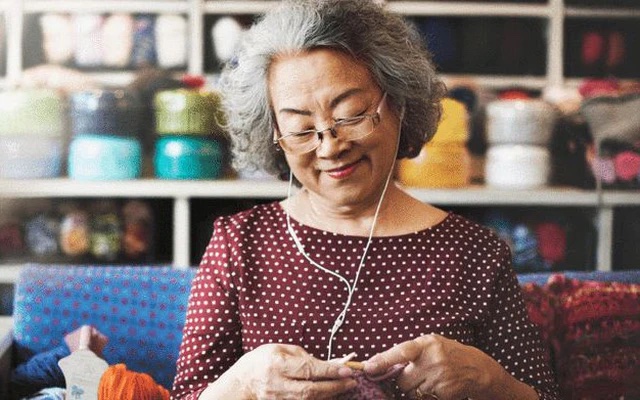 Tận hưởng tuổi già sung túc, viên mãn đơn giản hơn bạn nghĩ: Người thông thái luôn nói KHÔNG với 4 khoản chi tiêu "ngu ngốc"- Ảnh 3. Tận hưởng tuổi già sung túc, viên mãn đơn giản hơn bạn nghĩ: Người thông thái luôn nói KHÔNG với 4 khoản chi tiêu "ngu ngốc"- Ảnh 3.