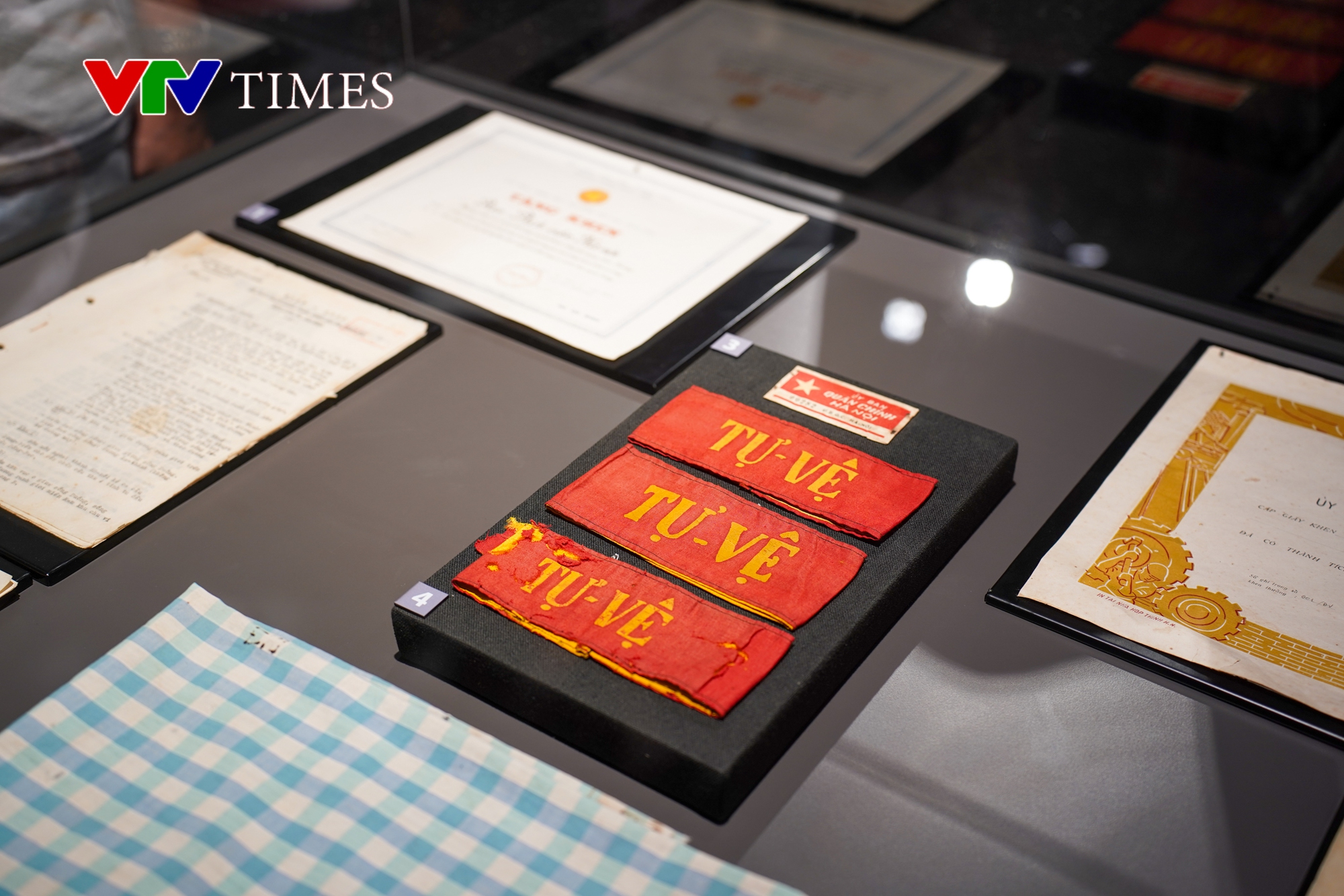 Bảo tàng Lịch sử Quân sự Việt Nam đón hàng vạn khách trong ngày nghỉ lễ 30/4 cuối cùng- Ảnh 16.