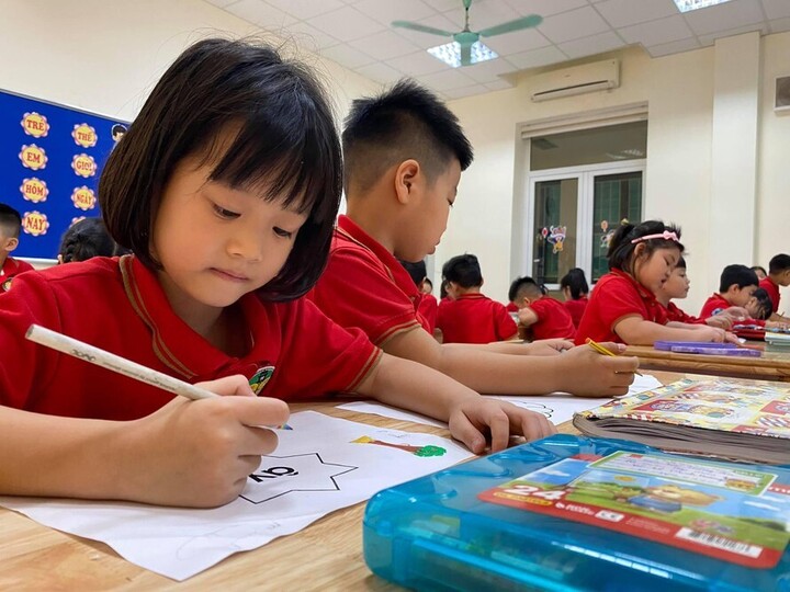 Hà Nội dự kiến thay đổi phương thức tuyển sinh lớp 1, 6- Ảnh 1.