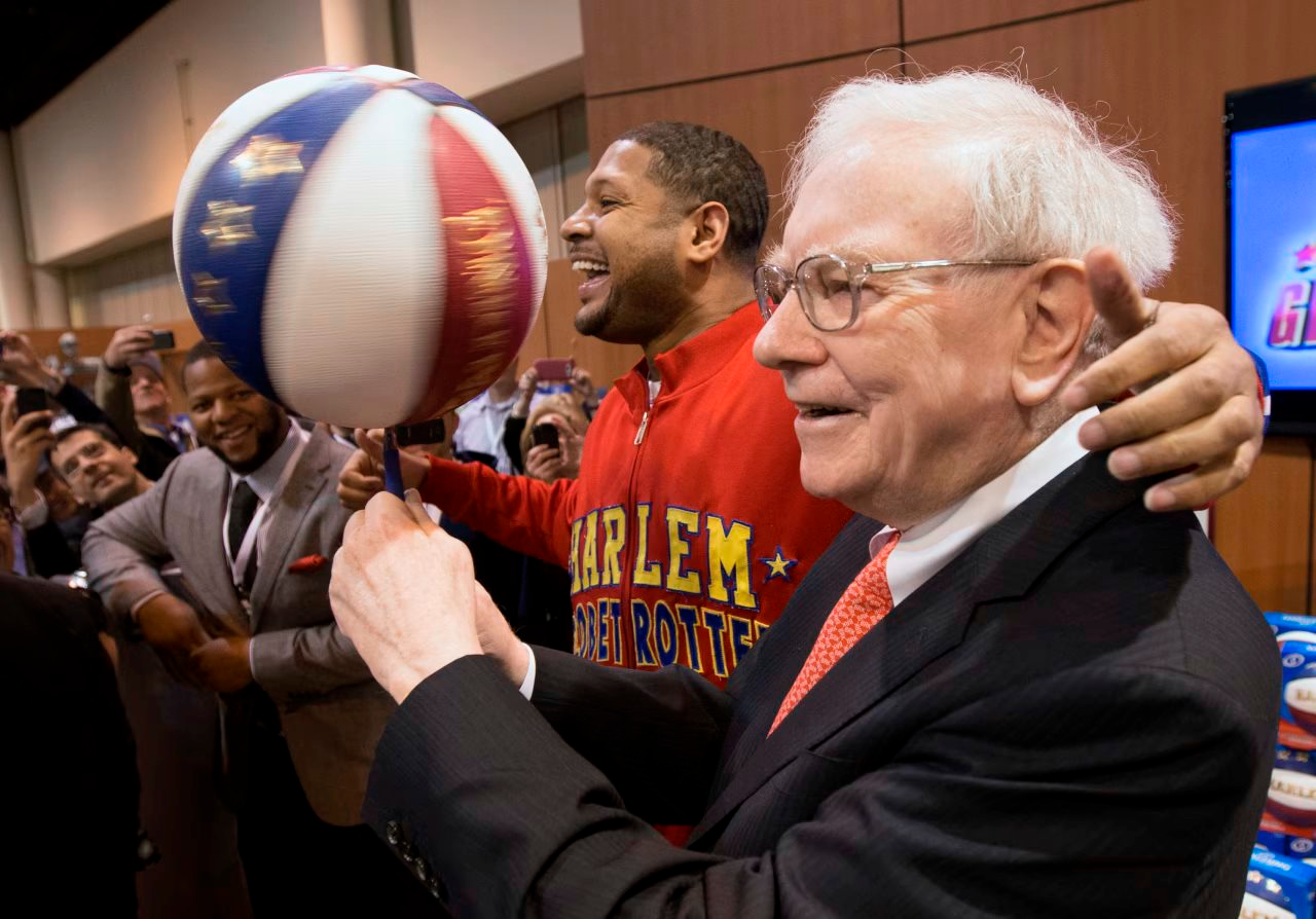 Warren Buffett: Nhà đầu tư không thể thay thế của thế kỷ, sinh ra đúng thời điểm, tạo nên đế chế không thể sao chép, kiếm 600 triệu USD/tuần- Ảnh 5. Warren Buffett: Nhà đầu tư không thể thay thế của thế kỷ, sinh ra đúng thời điểm, tạo nên đế chế không thể sao chép, kiếm 600 triệu USD/tuần- Ảnh 5.