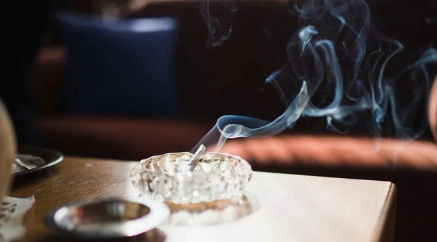 Vợ chồng lần lượt mắc ung thư phổi khiến bác sĩ bàng hoàng: 