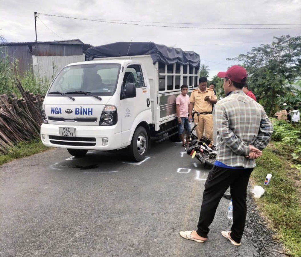 Tình huống pháp lý trong vụ tai nạn giao thông đến vụ nổ súng bắn người ở Vĩnh Long- Ảnh 2. Tình huống pháp lý trong vụ tai nạn giao thông đến vụ nổ súng bắn người ở Vĩnh Long- Ảnh 2.