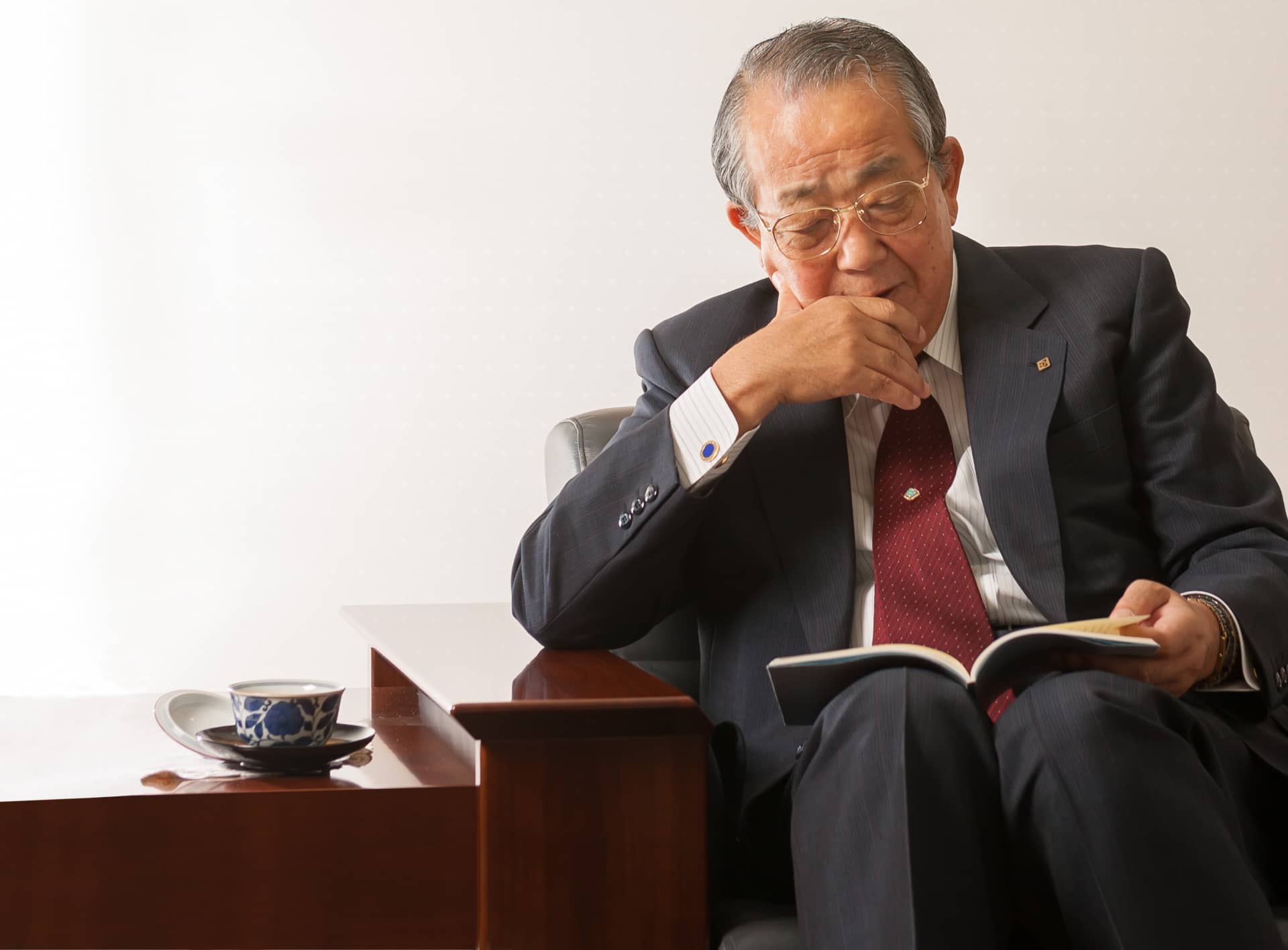 Tỷ phú Kazuo Inamori: Đây là CÁCH NHANH NHẤT để hết bế tắc trong công việc, nếu kiên trì có thể THĂNG TIẾN vù vù- Ảnh 3.