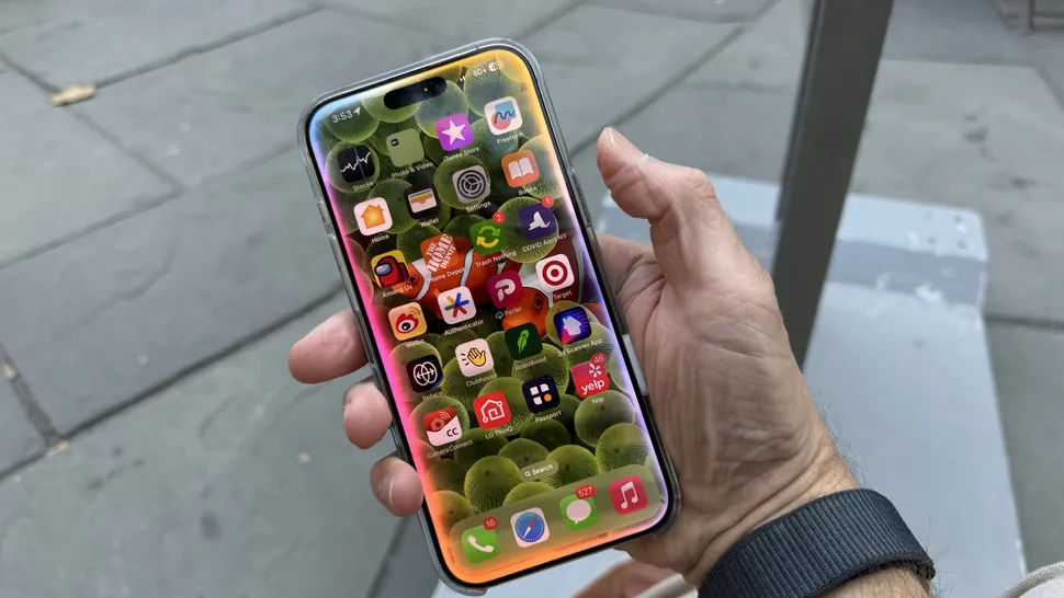 Cây bút công nghệ: "Mới vài phút dùng thử tính năng này trên iPhone, tôi bỏ luôn điện thoại cũ đang dùng"- Ảnh 4. Cây bút công nghệ: "Mới vài phút dùng thử tính năng này trên iPhone, tôi bỏ luôn điện thoại cũ đang dùng"- Ảnh 4.