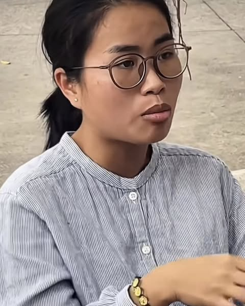 Mẹ bé Bắp bất ngờ xóa hết bài đăng trên trang cá nhân, ẩn kênh TikTok? Chuyện gì đang xảy ra?- Ảnh 1. Mẹ bé Bắp bất ngờ xóa hết bài đăng trên trang cá nhân, ẩn kênh TikTok? Chuyện gì đang xảy ra?- Ảnh 1.