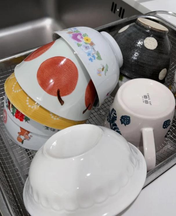 Tôi chưa bao giờ thấy dọn nhà là đủ, cho đến khi thay đổi 5 việc nhỏ này, hiệu quả hơn cả dọn 3 tiếng!- Ảnh 2.