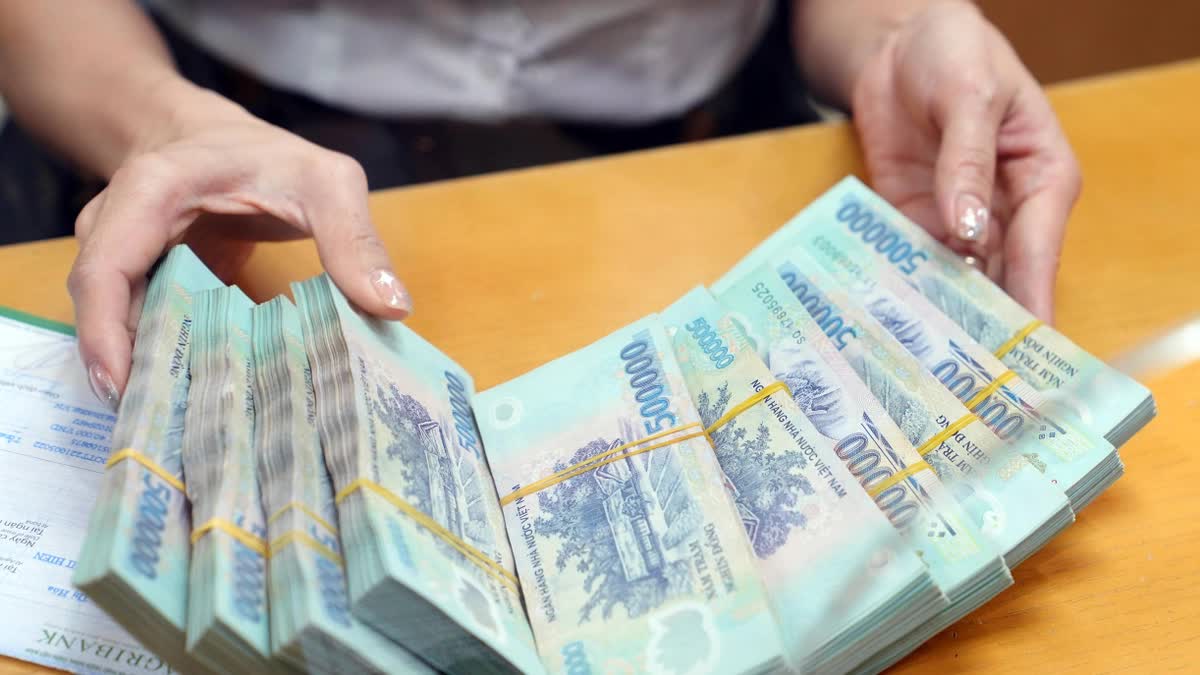 Tham gia BHXH 15 năm nhưng phải nghỉ việc vì cơ quan sắp xếp bộ máy, người lao động được trợ cấp bao nhiêu?- Ảnh 2.