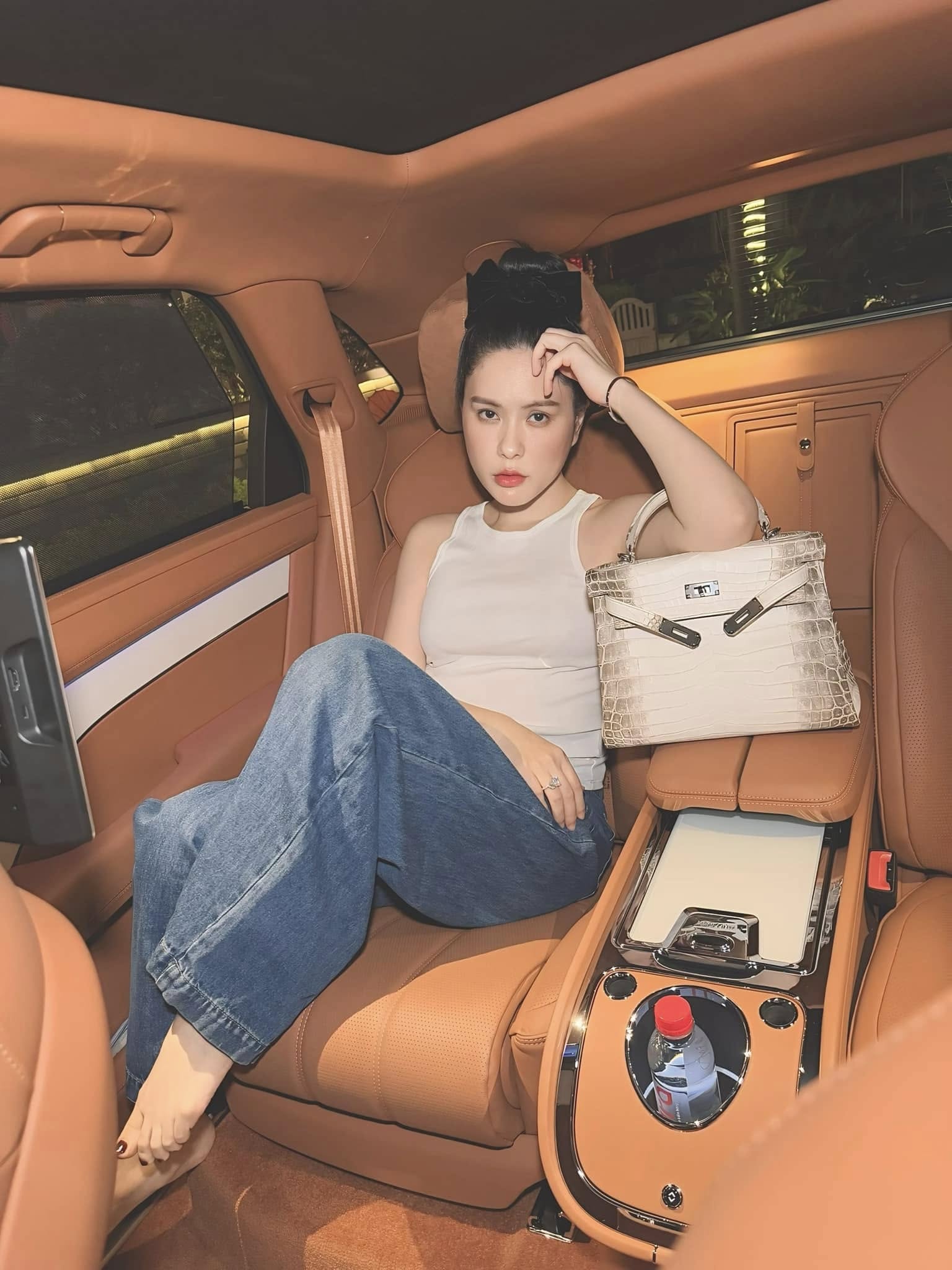 Clip Đoàn Di Băng quảng cáo dầu gội Hanayuki vừa bị tiêu hủy: Khẳng định an toàn cho trẻ em và bà bầu mới sốc!- Ảnh 3.