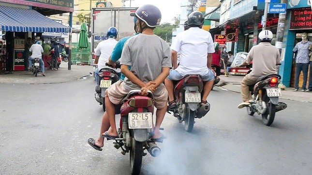 Cần 5.000 cơ sở kiểm định khí thải 70 triệu xe máy Việt Nam- Ảnh 2.