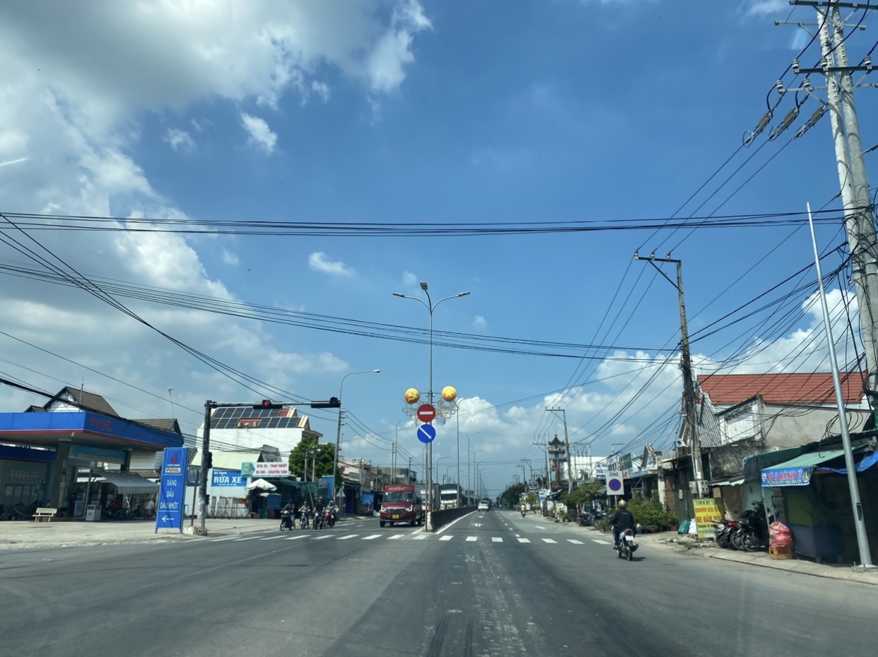 Người dân, du khách dự Đại lễ Vesak đi đường nào để lên núi Bà Đen?- Ảnh 1. Người dân, du khách dự Đại lễ Vesak đi đường nào để lên núi Bà Đen?- Ảnh 1.