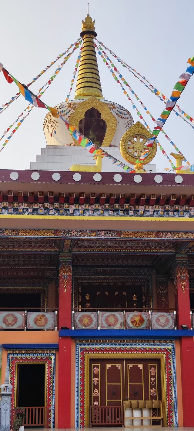 Phát hiện ngôi chùa ngay ở Hà Nội mang vẻ ngoài khác biệt: Du khách nhận xét cảnh như ở nước ngoài- Ảnh 10.