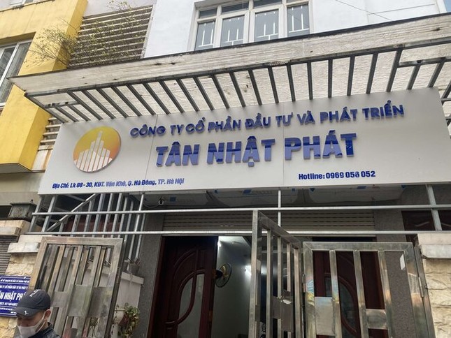 Hà Nội: Hơn 20 khách hàng bị lừa nộp tiền 'chênh' mua nhà ở xã hội- Ảnh 1.