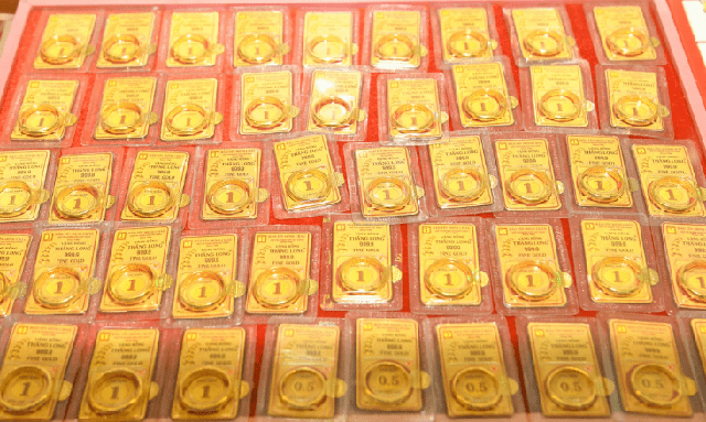 Mẹ nhờ giữ hộ 160 chỉ vàng, người đàn ông ở TP.HCM đem bán gửi tiết kiệm, cái kết bất ngờ sau 1 tuần- Ảnh 1.