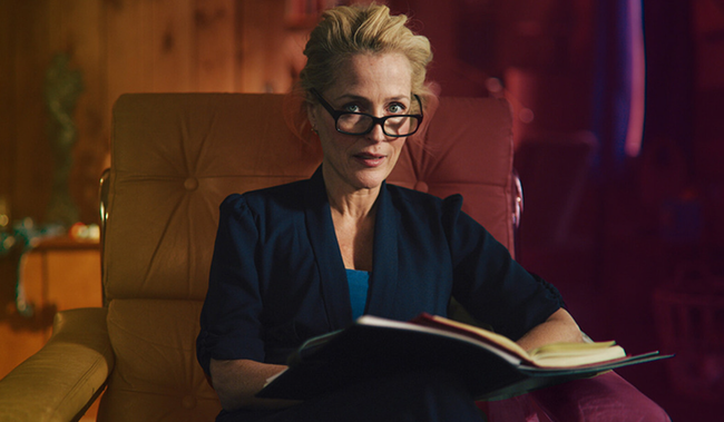 Xem phim Sex Education, tôi chợt nghĩ đến vụ việc buồn của đứa cháu hàng xóm: Tất cả chúng ta hãy dạy kỹ đám trẻ điều này!- Ảnh 1.