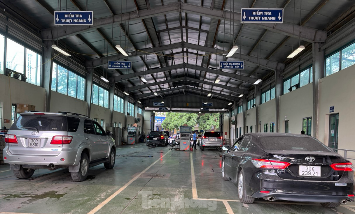 Vì sao nhiều ô tô bị từ chối đăng kiểm?- Ảnh 9. Vì sao nhiều ô tô bị từ chối đăng kiểm?- Ảnh 9.