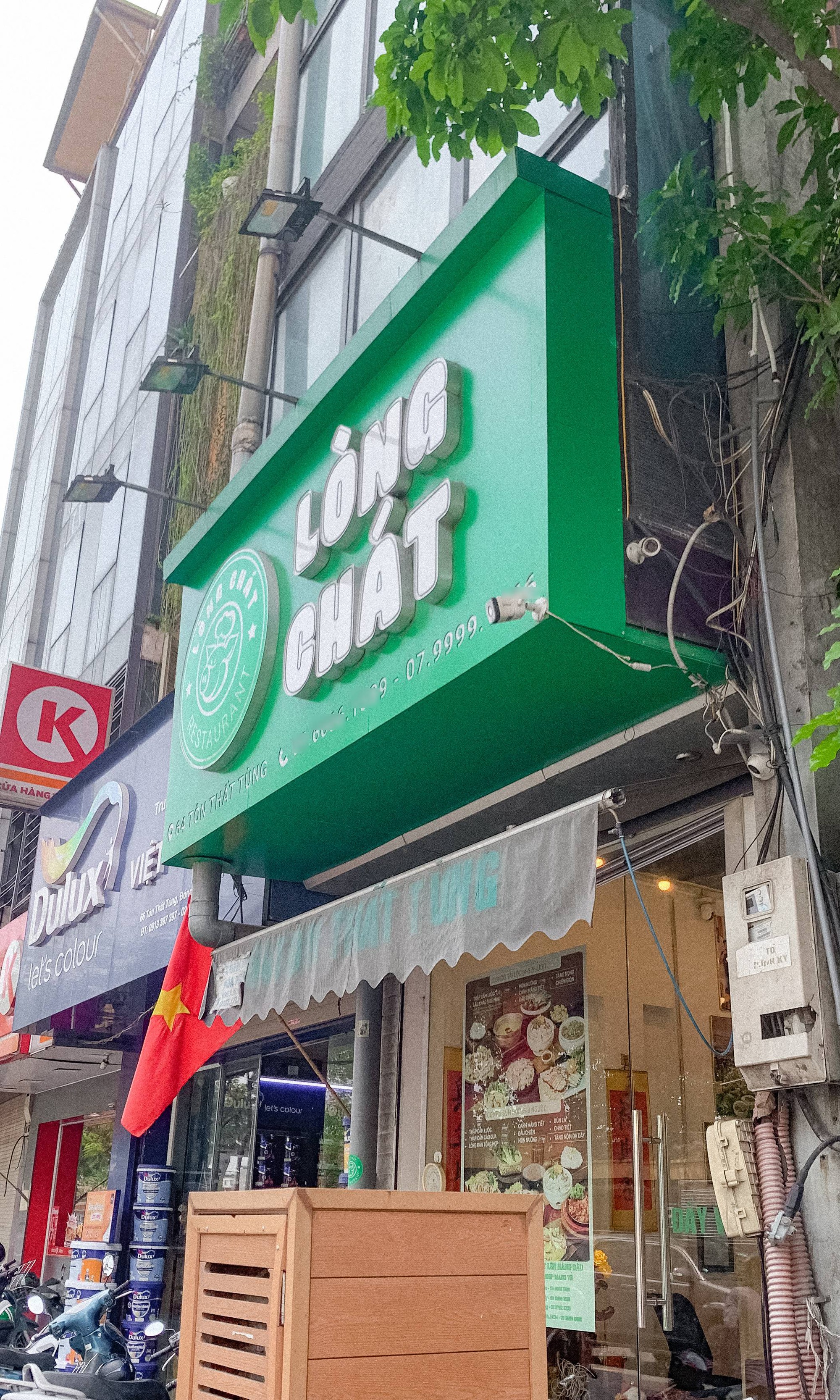 Đi ăn thử Lòng Chát sau drama: Không có lòng se điếu, liệu các món có ngon và giá có 