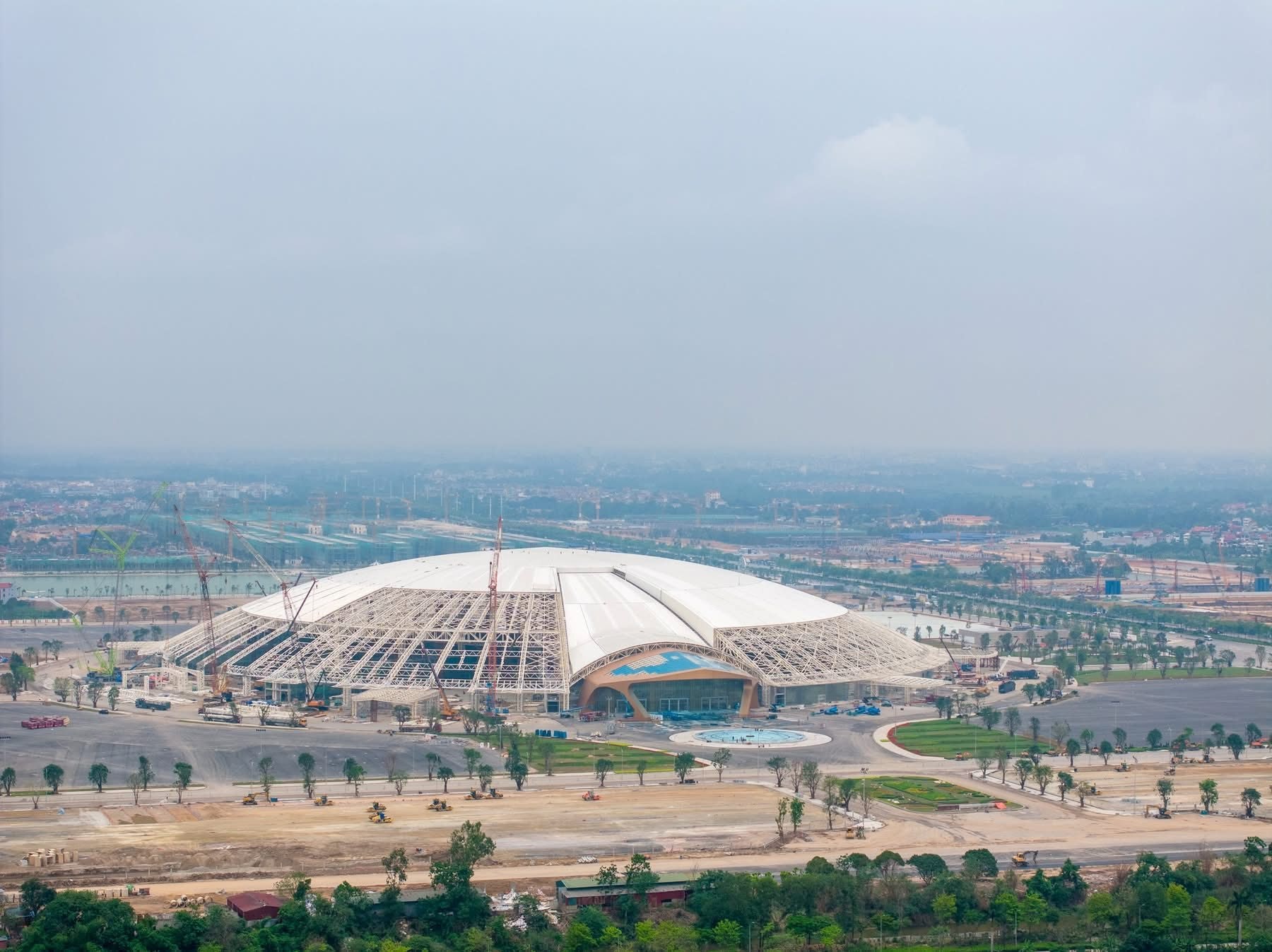 Cận cảnh siêu dự án tầm cỡ quốc tế sát Hà Nội của Vingroup sắp về đích, chuẩn bị cho nhiệm vụ đặc biệt- Ảnh 3. Cận cảnh siêu dự án tầm cỡ quốc tế sát Hà Nội của Vingroup sắp về đích, chuẩn bị cho nhiệm vụ đặc biệt- Ảnh 3.