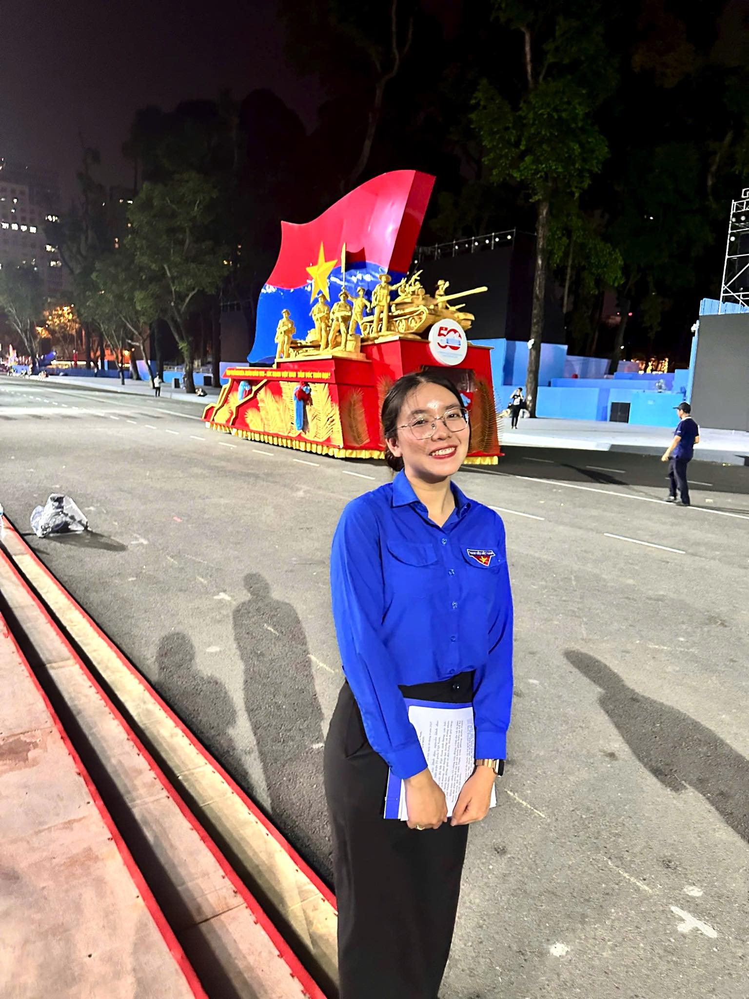 "Mình giấu gia đình đến phút chót": Cô gái được cả nước tìm info trong sự kiện 30/4 lần đầu lên tiếng- Ảnh 4.