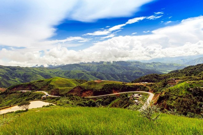 Tỉnh thuộc vùng Tây Bắc đạt kỷ lục doanh thu du lịch năm ngoái: Cách Hà Nội hơn 400km, có sân bay riêng- Ảnh 4. Tỉnh thuộc vùng Tây Bắc đạt kỷ lục doanh thu du lịch năm ngoái: Cách Hà Nội hơn 400km, có sân bay riêng- Ảnh 4.
