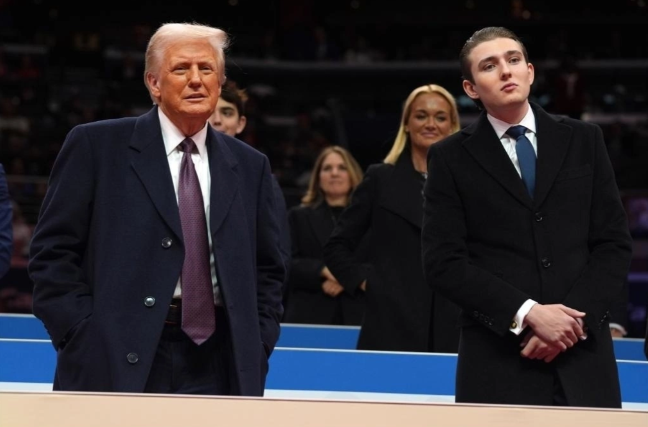 Tổng thống Donald Trump tiết lộ năng khiếu đặc biệt của con trai út, từng bị Barron chê 'Có nói bố cũng không hiểu': Tương lai sẽ soán ngôi Elon Musk và Bill Gates?- Ảnh 5. Tổng thống Donald Trump tiết lộ năng khiếu đặc biệt của con trai út, từng bị Barron chê 'Có nói bố cũng không hiểu': Tương lai sẽ soán ngôi Elon Musk và Bill Gates?- Ảnh 5.