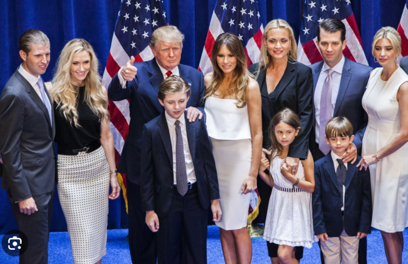 Tổng thống Donald Trump tiết lộ năng khiếu đặc biệt của con trai út, từng bị Barron chê 'Có nói bố cũng không hiểu': Tương lai sẽ soán ngôi Elon Musk và Bill Gates?- Ảnh 4. Tổng thống Donald Trump tiết lộ năng khiếu đặc biệt của con trai út, từng bị Barron chê 'Có nói bố cũng không hiểu': Tương lai sẽ soán ngôi Elon Musk và Bill Gates?- Ảnh 4.