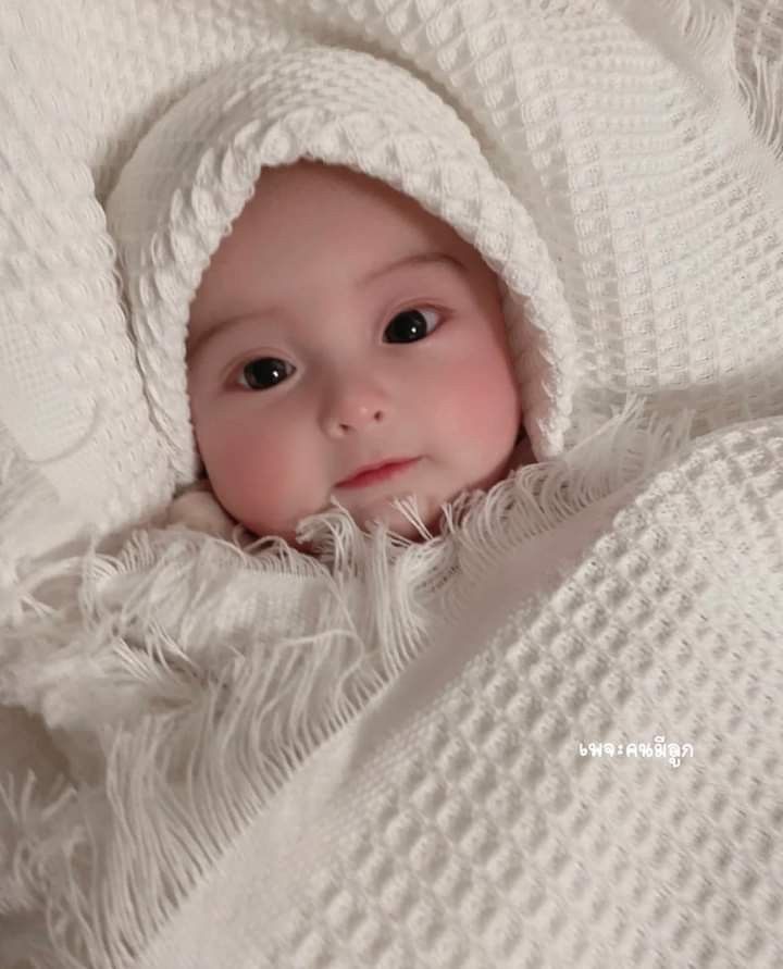 Em bé được sinh vào những ngày này rất đặc biệt: Mệnh phú quý, khí chất lãnh đạo, tương lai làm nên việc lớn- Ảnh 2.