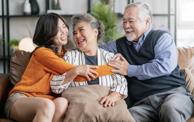 1 tỷ đồng tiền tiết kiệm ‘bốc hơi’, tôi ân hận vì đã tiết lộ lương hưu với con gái: Ngay cả ruột thịt cũng cần xây ‘tường lửa tài chính’, tránh về già tay trắng!- Ảnh 3. 1 tỷ đồng tiền tiết kiệm ‘bốc hơi’, tôi ân hận vì đã tiết lộ lương hưu với con gái: Ngay cả ruột thịt cũng cần xây ‘tường lửa tài chính’, tránh về già tay trắng!- Ảnh 3.