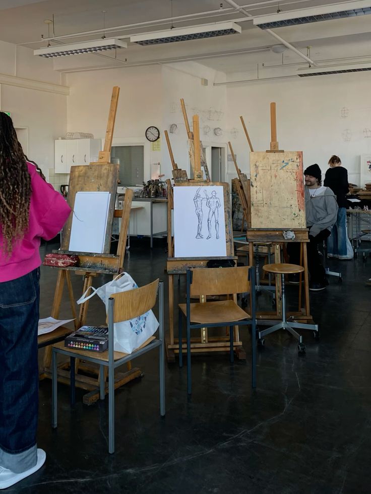 Một bài thi có đáp án trước mắt nhưng chưa chắc thí sinh đã copy đúng, thậm chí trượt thẳng: Ai theo đuổi trông cũng "nghệ" tuyệt đối!- Ảnh 10.