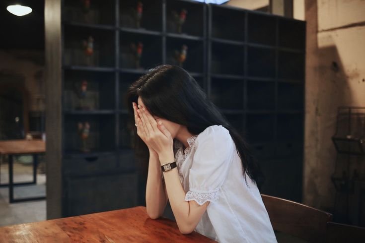 Mua nhà được 2 năm thì thất nghiệp, thu nhập từ 51 triệu giờ còn 17 triệu: Cố giữ nhà thì nợ chồng nợ nhưng bán đi thì…- Ảnh 3.