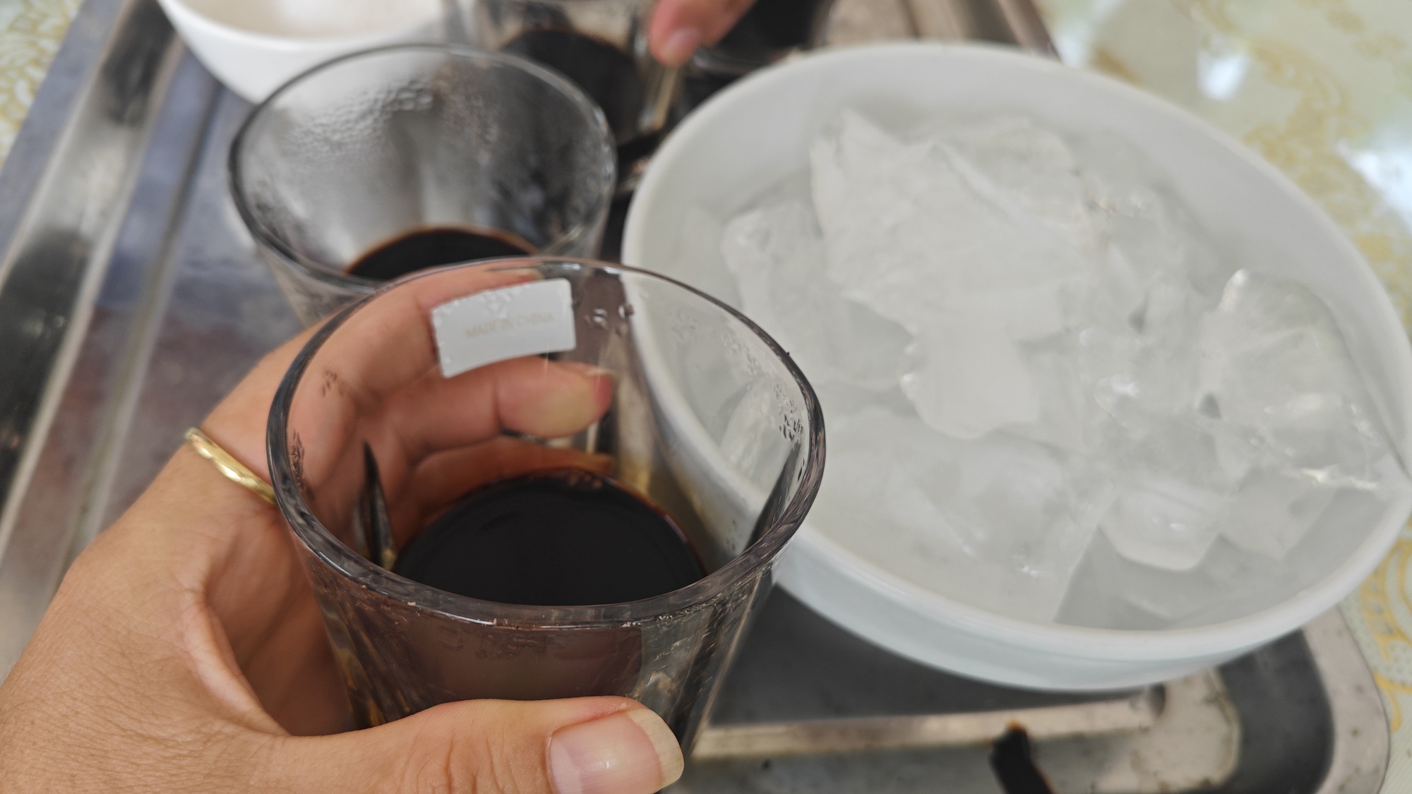 Giải mã cà phê giả - Ảnh 2.