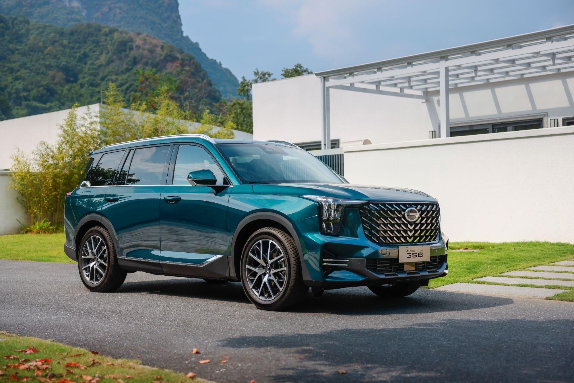 GAC MOTOR Việt Nam mừng sinh nhật 1 năm với ưu đãi hấp dẫn - Ảnh 3. GAC MOTOR Việt Nam mừng sinh nhật 1 năm với ưu đãi hấp dẫn - Ảnh 3.