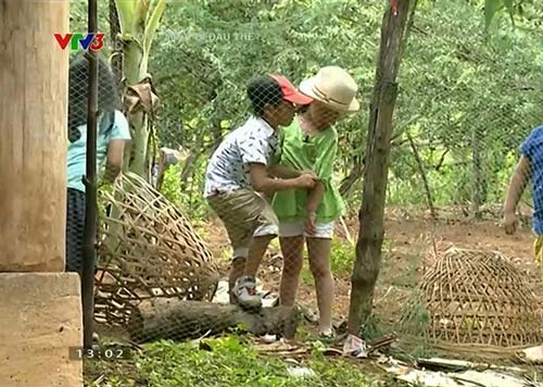 "Quý tử nhà giàu" chịu lội bùn, bắt vịt, rửa bát trong "Bố ơi, mình đi đâu thế?" nay thành "soái ca" sống tự lập ở trời Tây- Ảnh 8.