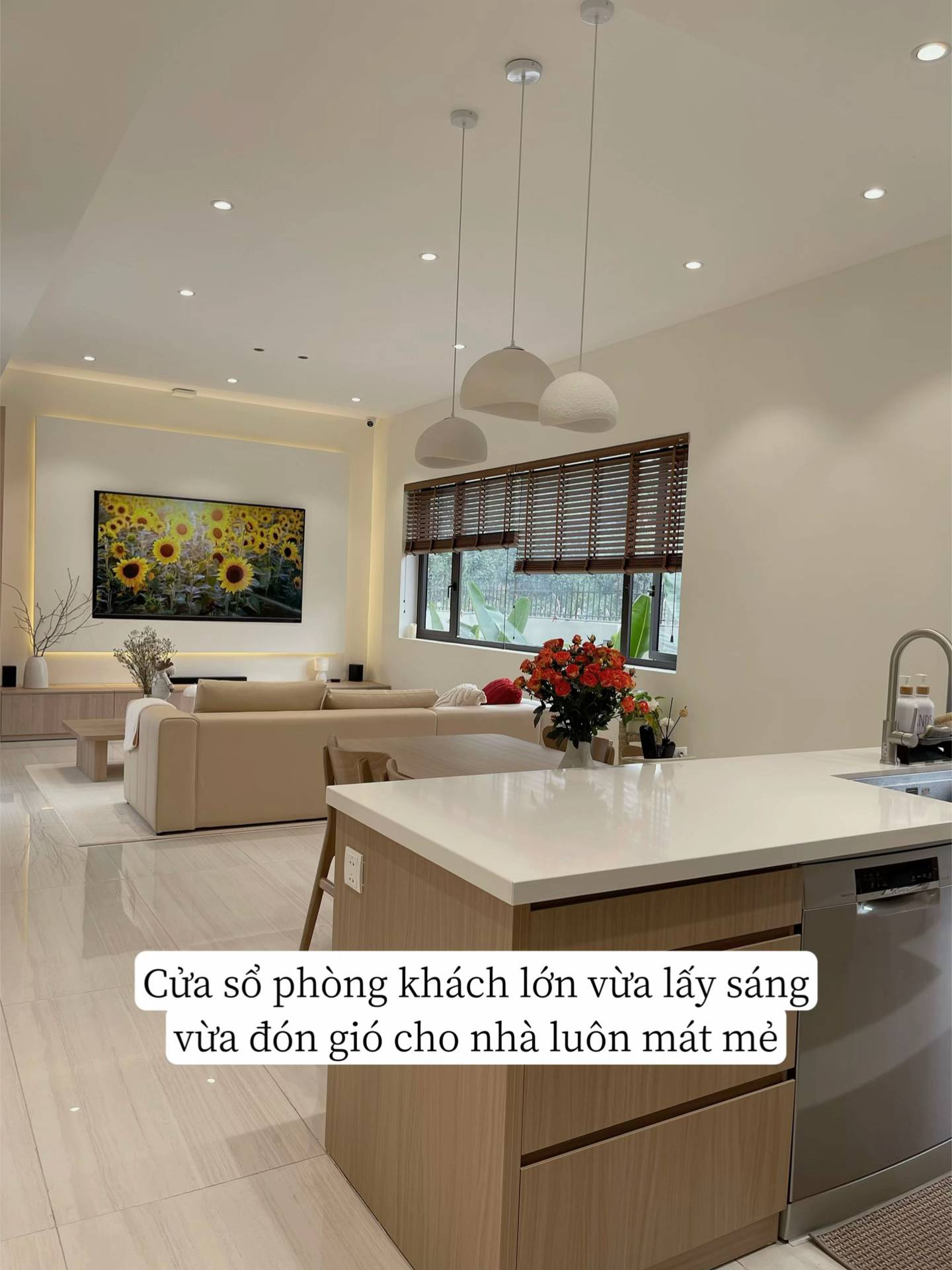 Cặp vợ chồng trẻ xây nhà hướng Tây vẫn mát mẻ nhờ 1 chiêu đơn giản, tổ ấm rộng 300m2 đẹp như resort nghỉ dưỡng lại xuất phát từ một bản mẫu free trên mạng- Ảnh 14. Cặp vợ chồng trẻ xây nhà hướng Tây vẫn mát mẻ nhờ 1 chiêu đơn giản, tổ ấm rộng 300m2 đẹp như resort nghỉ dưỡng lại xuất phát từ một bản mẫu free trên mạng- Ảnh 14.