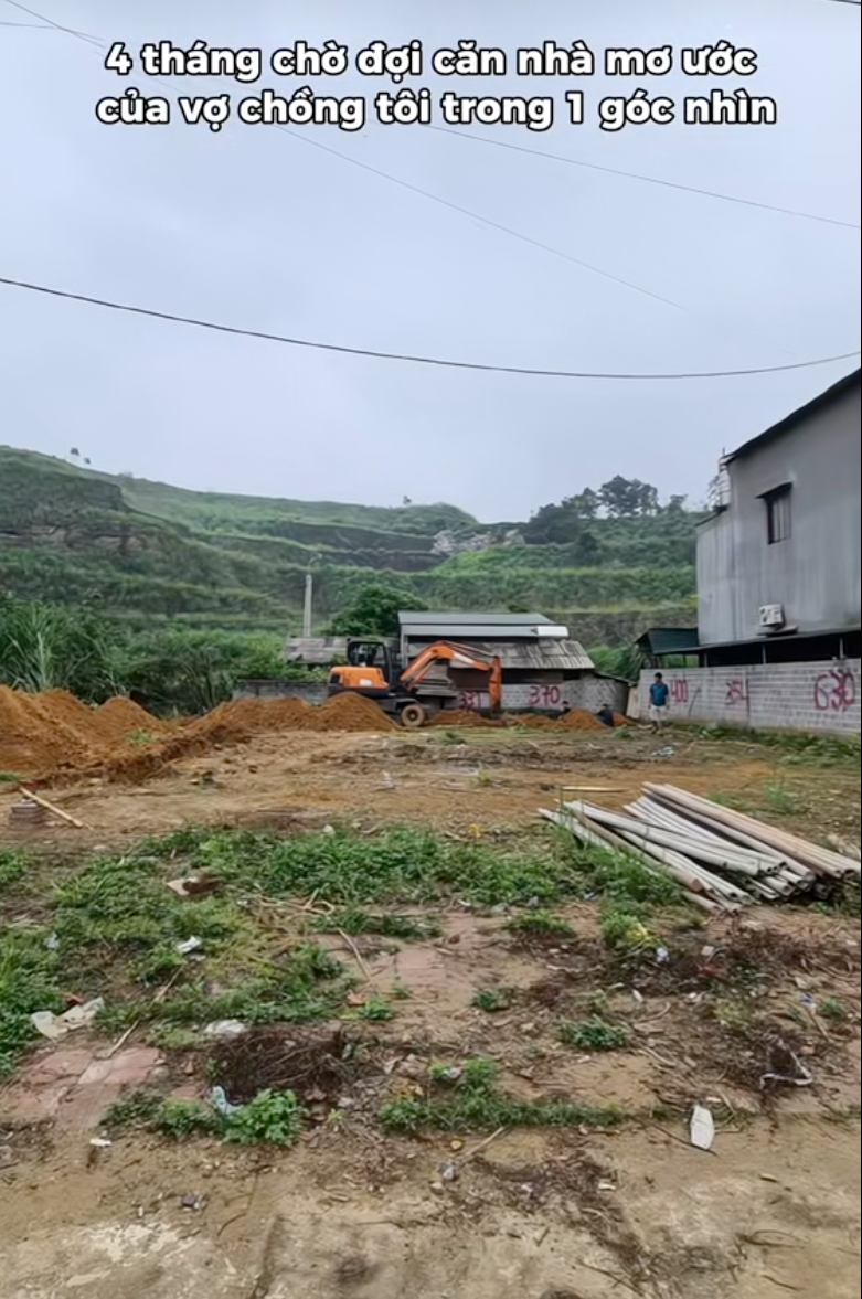 Cặp vợ chồng trẻ xây nhà hướng Tây vẫn mát mẻ nhờ 1 chiêu đơn giản, tổ ấm rộng 300m2 đẹp như resort nghỉ dưỡng lại xuất phát từ một bản mẫu free trên mạng- Ảnh 1. Cặp vợ chồng trẻ xây nhà hướng Tây vẫn mát mẻ nhờ 1 chiêu đơn giản, tổ ấm rộng 300m2 đẹp như resort nghỉ dưỡng lại xuất phát từ một bản mẫu free trên mạng- Ảnh 1.