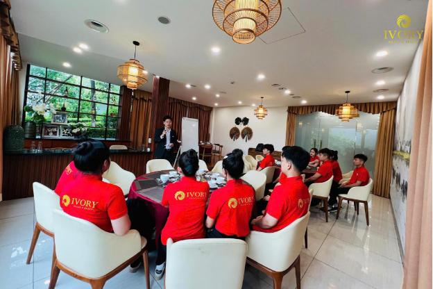 Chân dung đơn vị vận hành đứng sau thành công của khu nghỉ dưỡng hàng đầu Hòa Bình - Ảnh 3. Chân dung đơn vị vận hành đứng sau thành công của khu nghỉ dưỡng hàng đầu Hòa Bình - Ảnh 3.