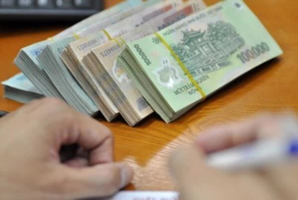Từ 1/7: Bỏ lương cơ sở thay bằng "mức tham chiếu", hàng loạt chế độ BHXH tăng mạnh, người lao động hưởng lợi thế nào? - Ảnh 3. Từ 1/7: Bỏ lương cơ sở thay bằng "mức tham chiếu", hàng loạt chế độ BHXH tăng mạnh, người lao động hưởng lợi thế nào? - Ảnh 3.