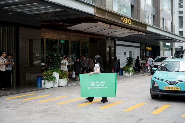 Tiêu dùng không tội lỗi: Khi giới trẻ giải phóng tư tưởng khi mua sắm - Ảnh 3.