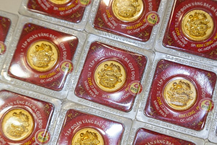 Giá vàng hôm nay 13/6: Tiếp tục tăng, tiến gần mốc 3.400 USD/ounce- Ảnh 1.