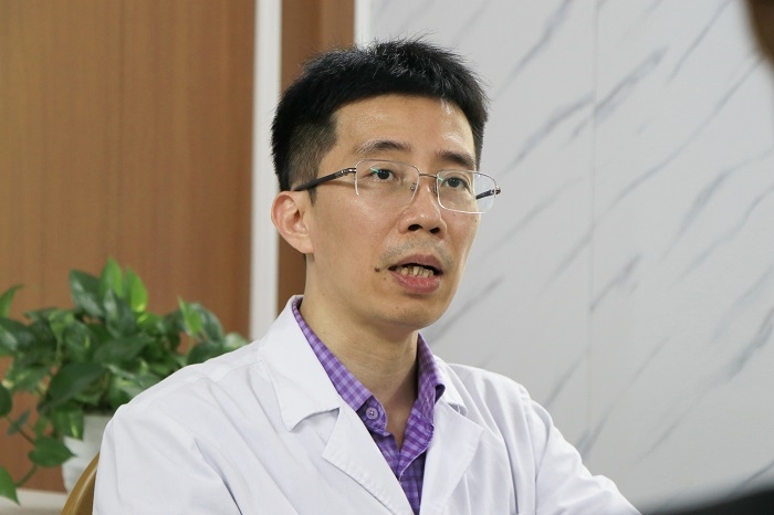 Giám đốc Trung tâm Đột quỵ BV Bạch Mai hướng dẫn 6 điều cần làm, 3 điều cần tránh khi nghi ngờ đột quỵ