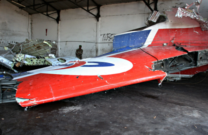 Máy bay vỡ tan, họ vẫn sống: 3 kỳ tích khiến cả thế giới sửng sốt giữa các thảm họa hàng không 20 năm qua- Ảnh 3.